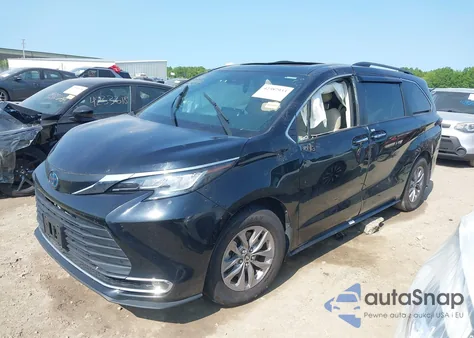 2022 Toyota Sienna Xle z USA, uszkodzony, nr VIN 5TDJRKEC1NS090515